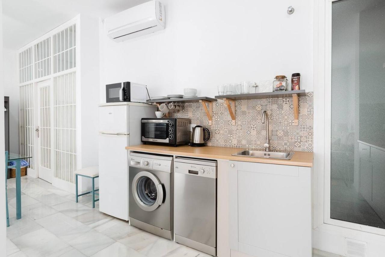 Loft En Primera Linea Del Paseo Maritimo Málaga Exteriör bild