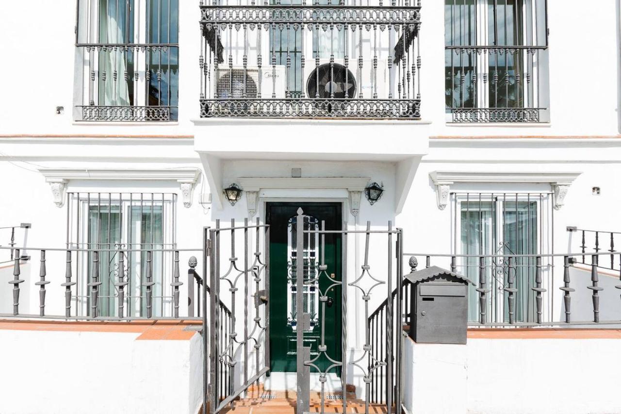 Loft En Primera Linea Del Paseo Maritimo Málaga Exteriör bild